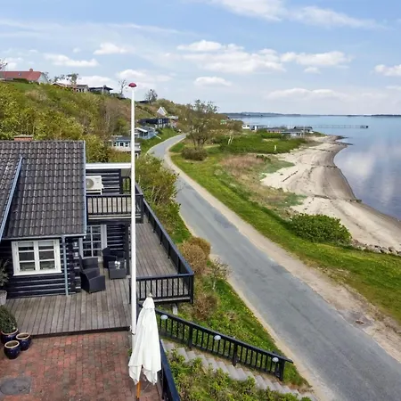 Sander - 10m To The Fjord By Interhome
