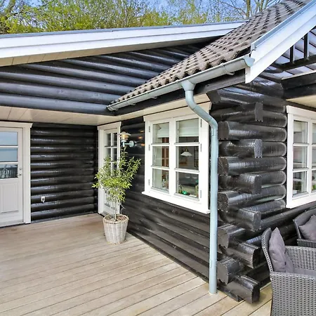 Sander - 10m To The Fjord By Interhome Feriehus *