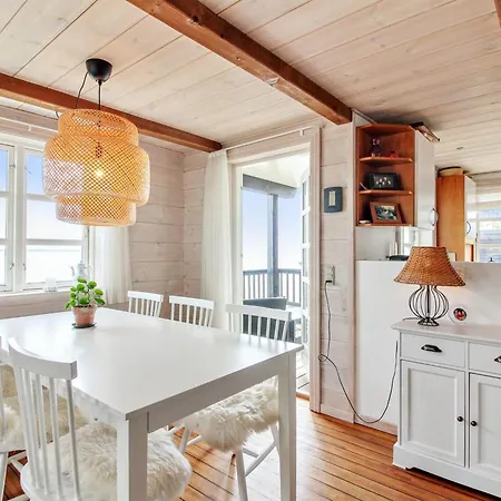 Sander - 10m To The Fjord By Interhome Feriehus *